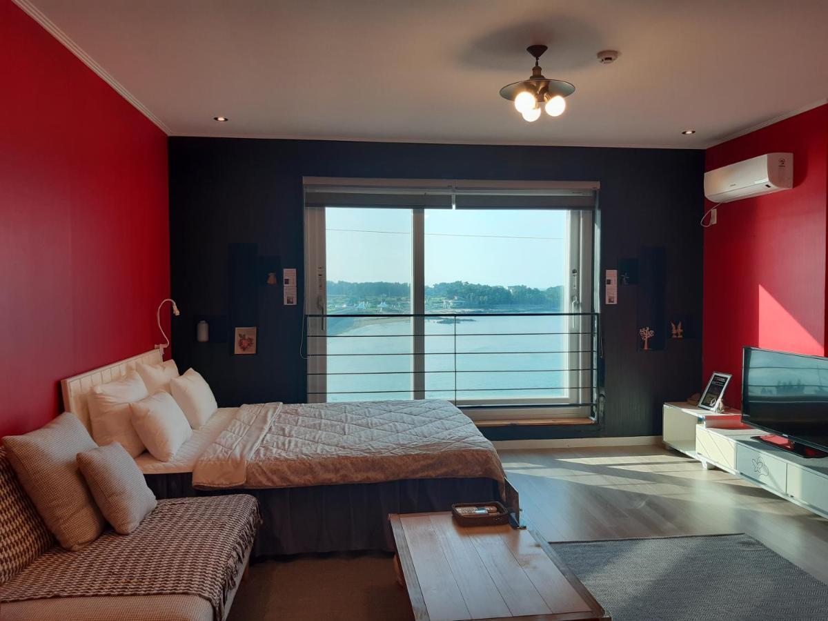 Jeju Gaviota Pension ภายนอก รูปภาพ