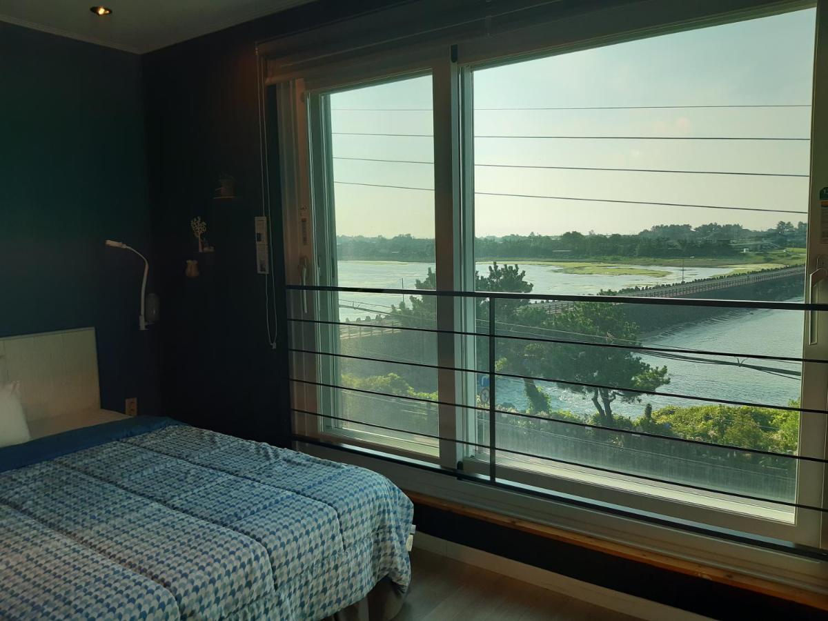 Jeju Gaviota Pension ภายนอก รูปภาพ